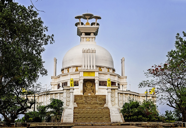 dhauli shanti stupa